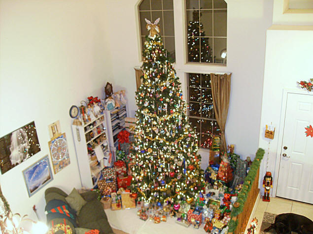 View from above: Christmas tree, presents.