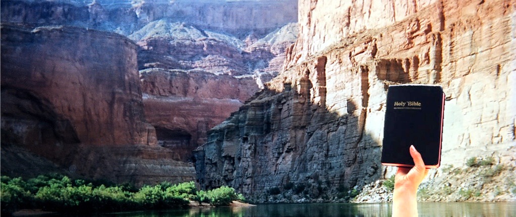 Bible thumper in Grand Canyon