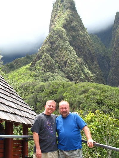 Jason and Paul (your blogger) in Iao Valley.