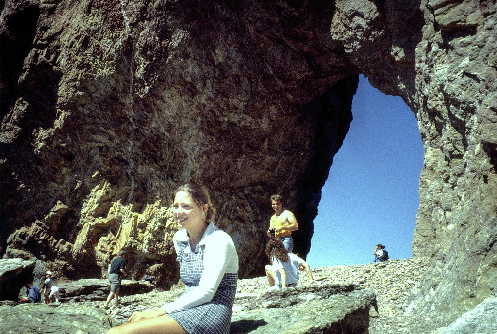 Karen at the arch at Percé Rock.